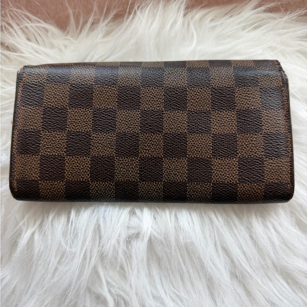 Louis Vuitton Sarah Wallet - Picture 2 of 6